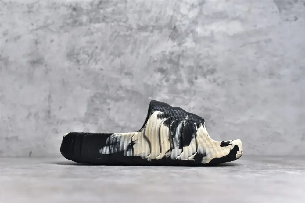 AD Originals Adilette 22 Slide Sandals Black White MoistureWicking 472  DAE4