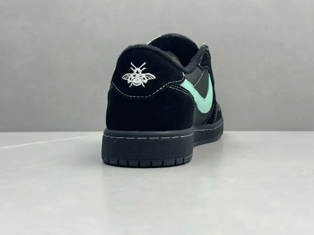 AJ1 Low Tiffany x Travis Scott Black Mint Green – Top Quality Best Sneakers – Sizes 36-47 (Including Half Sizes Elegant 1250 