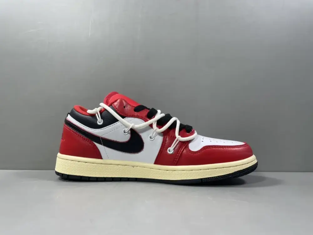AJ1 x 260 Collaboration Low-Top Sneakers – Red White – Corporate Edition with and Nike Style FreshLook 1255  DFE276