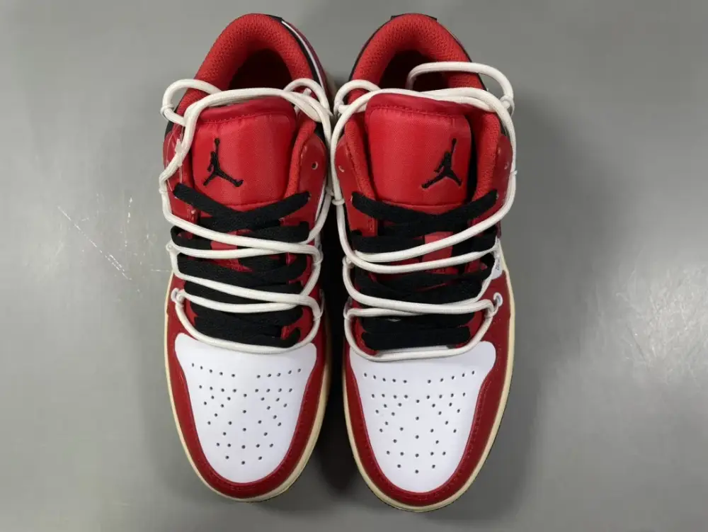 AJ1 x 260 Collaboration Low-Top Sneakers – Red White – Corporate Edition with and Nike Style FreshLook 1255 