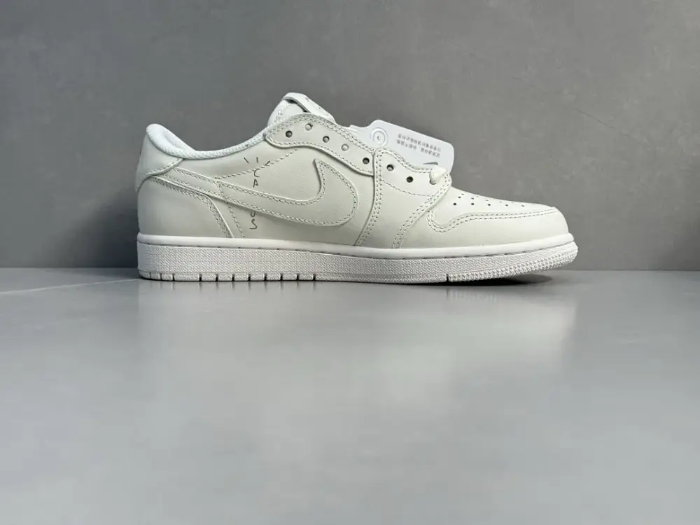 Classic AJ1 x Reverse Dunk Low Top Sneakers – Pure White, Top , Best Sneakers, Version, Sizes 36-47 (Including Half Sizes 1341 