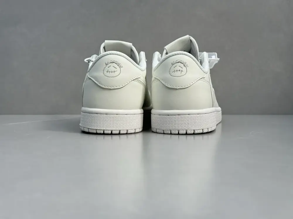 Classic AJ1 x Reverse Dunk Low Top Sneakers – Pure White, Top , Best Sneakers, Version, Sizes 36-47 (Including Half Sizes 1341 