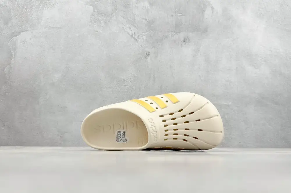Fashionable Adidas Adilette Clogs Beige Blokecore Style – 460  DECD329