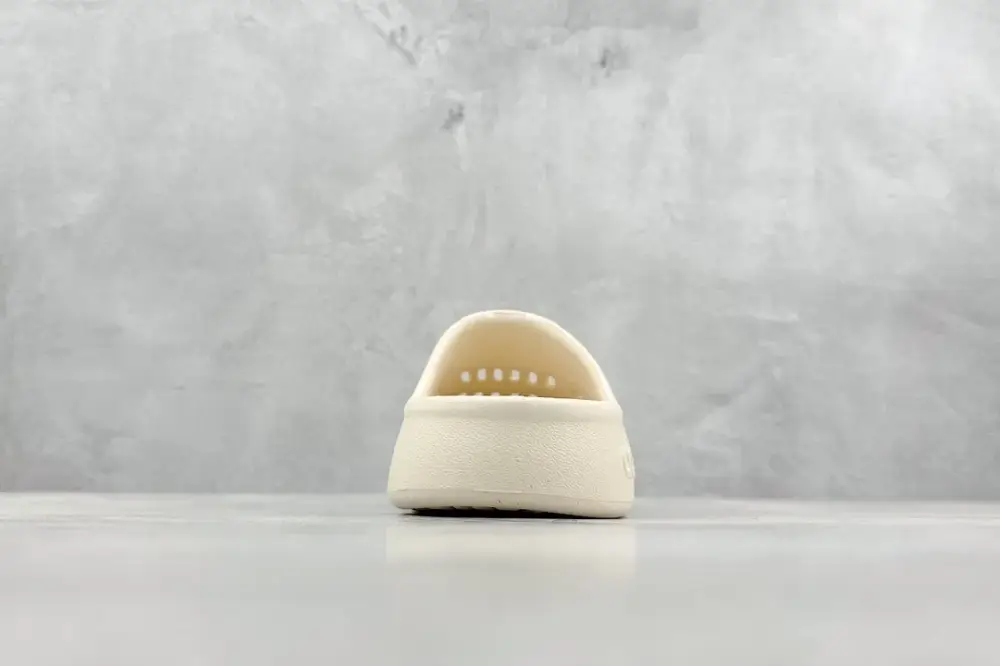 Fashionable Adidas Adilette Clogs Beige Blokecore Style – 460 