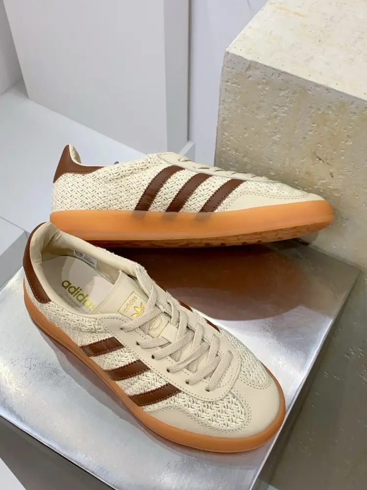 Adidas Originals Gazelle Indoor Beige Flexible 509  EFA278