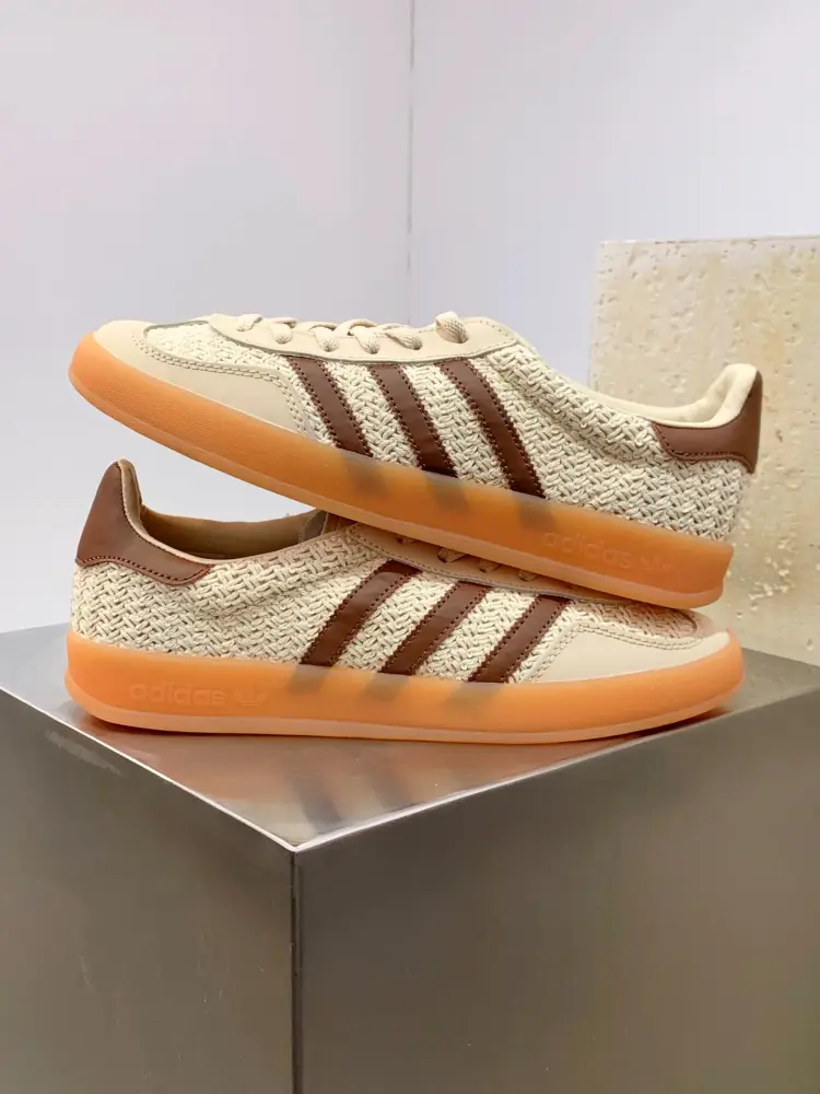 Adidas Originals Gazelle Indoor Beige Flexible 509 