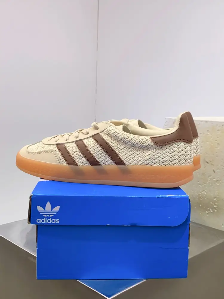Adidas Originals Gazelle Indoor Beige Flexible 509 