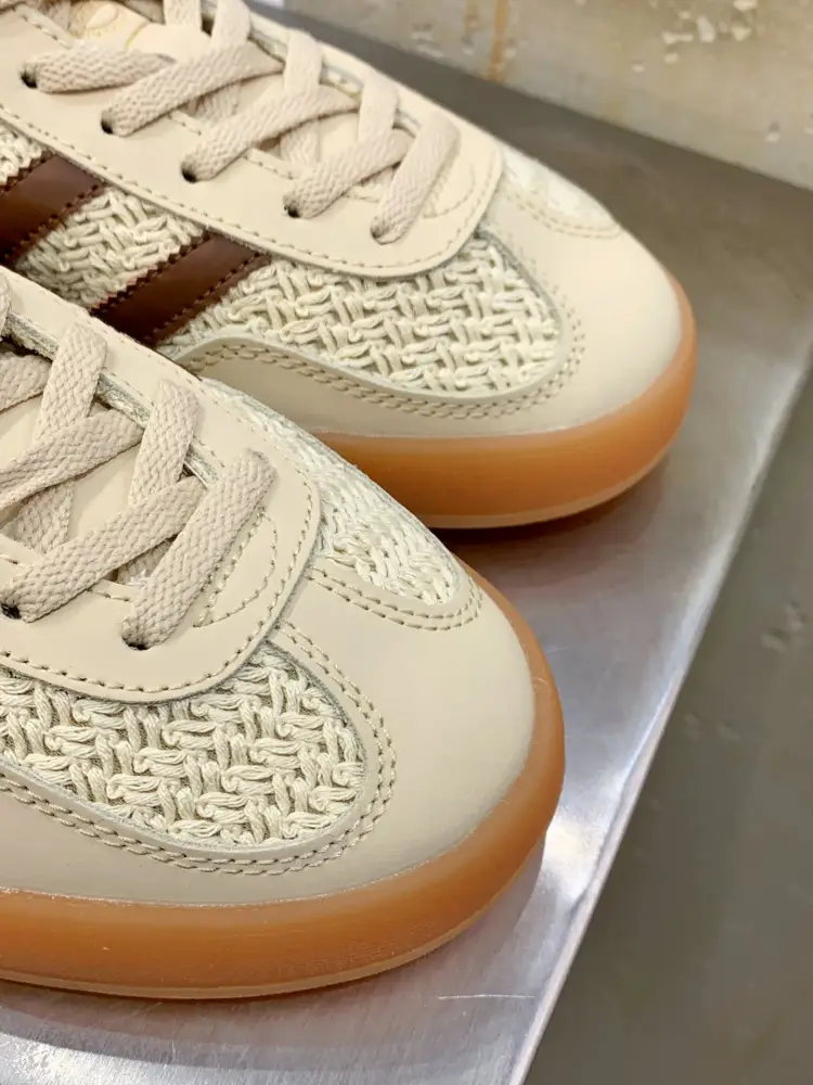 Adidas Originals Gazelle Indoor Beige Flexible 509 