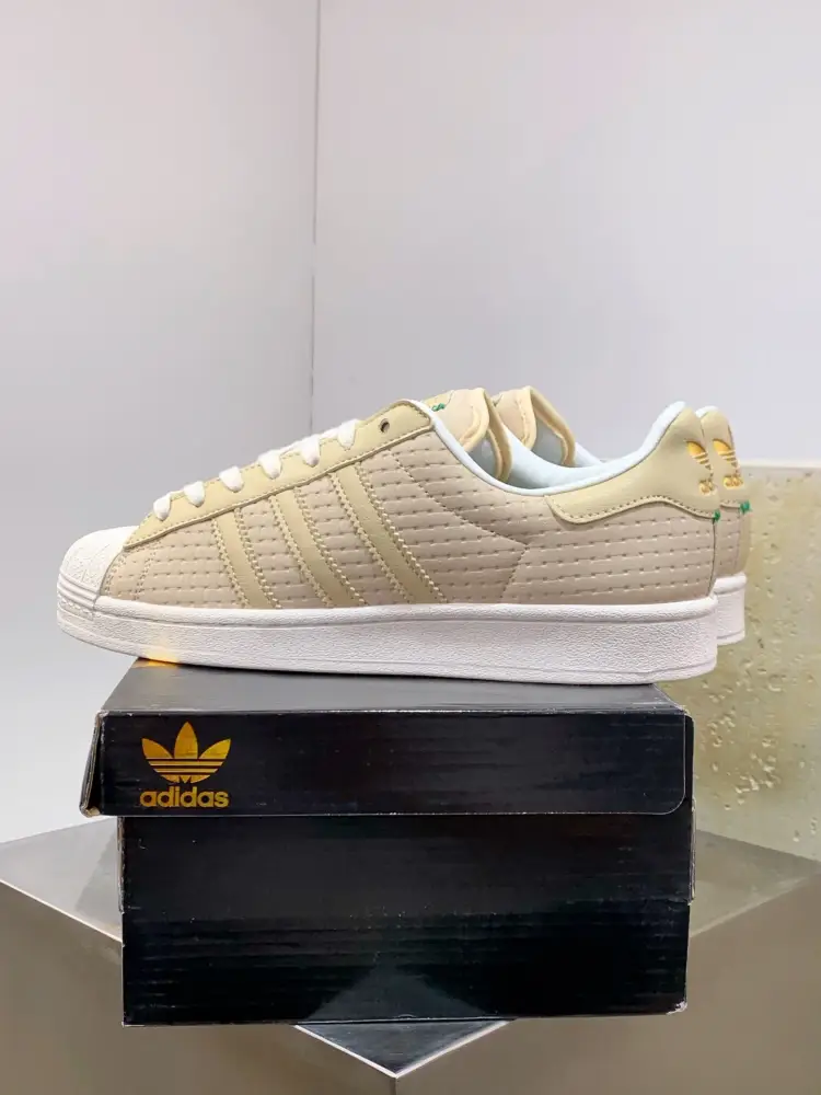 Durable Adidas Originals Superstar 2 Beige Sneakers – 538 