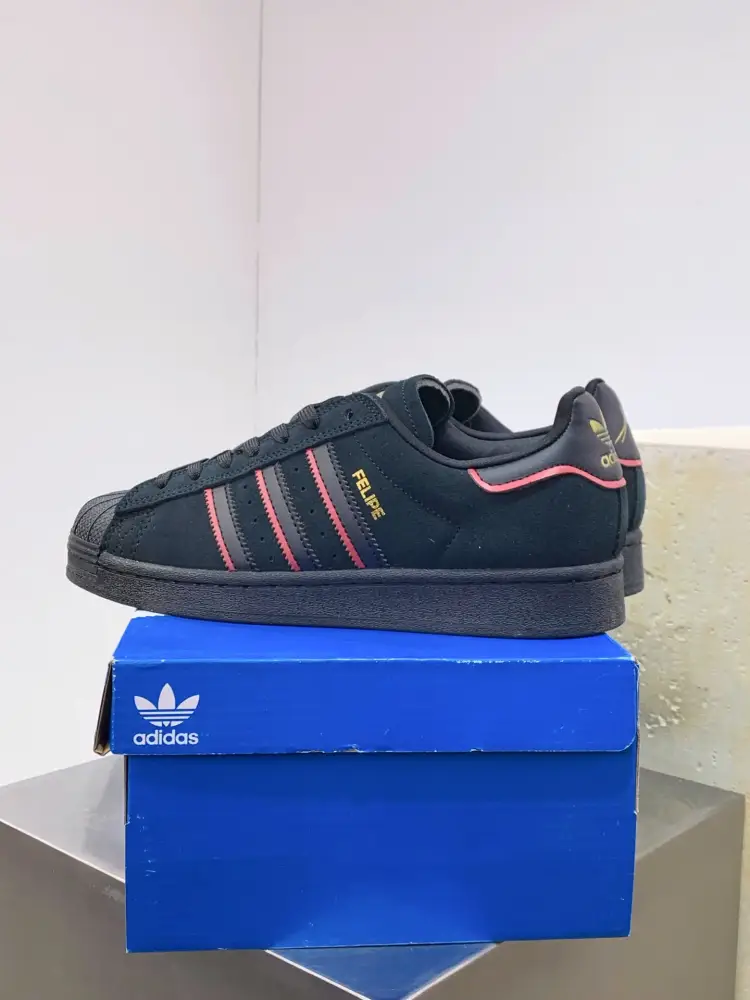 Adidas Originals Superstar Black Low Top UrbanStyle 546 
