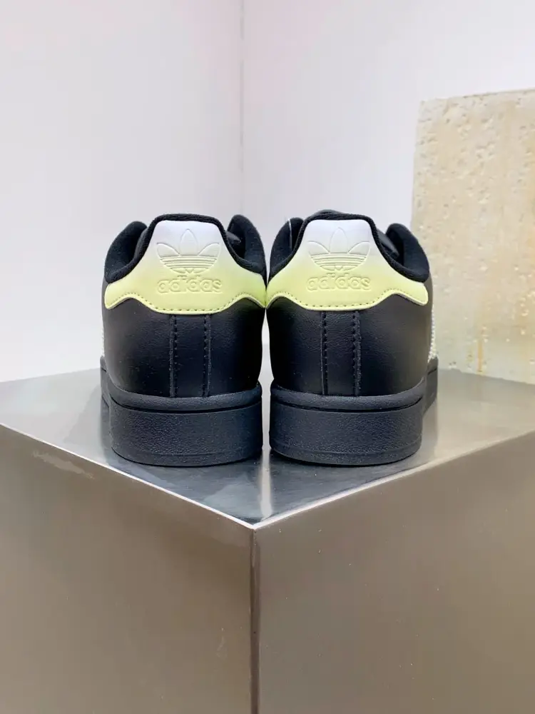 SunProtective Adidas Originals Superstar Core Black Yellow – 560 