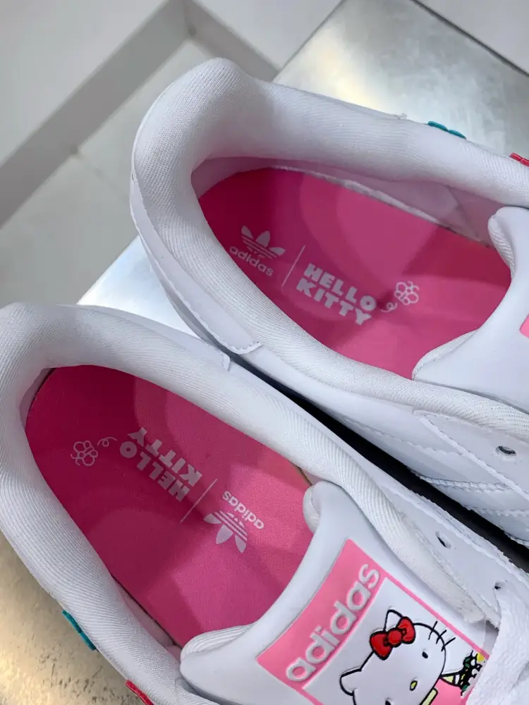 Adidas Originals Superstar Hello Kitty White Elegant 530 