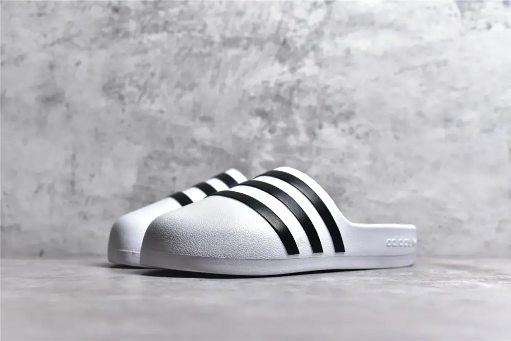 Chic Adidas Originals adilette White Black Slides – Adidas Sneakers 467  AACC111