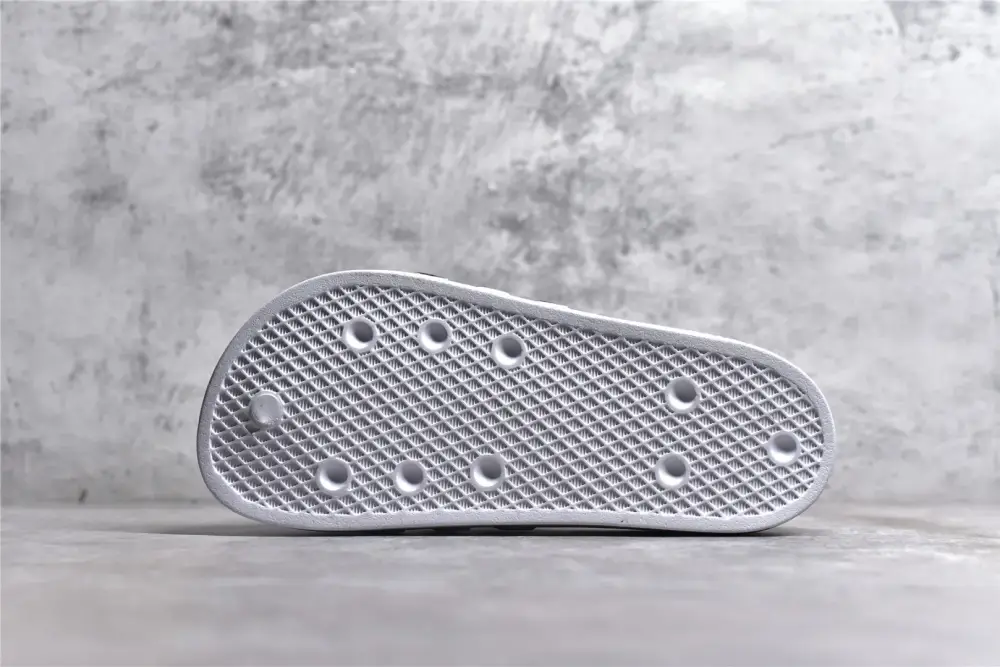 Chic Adidas Originals adilette White Black Slides – Adidas Sneakers 467 