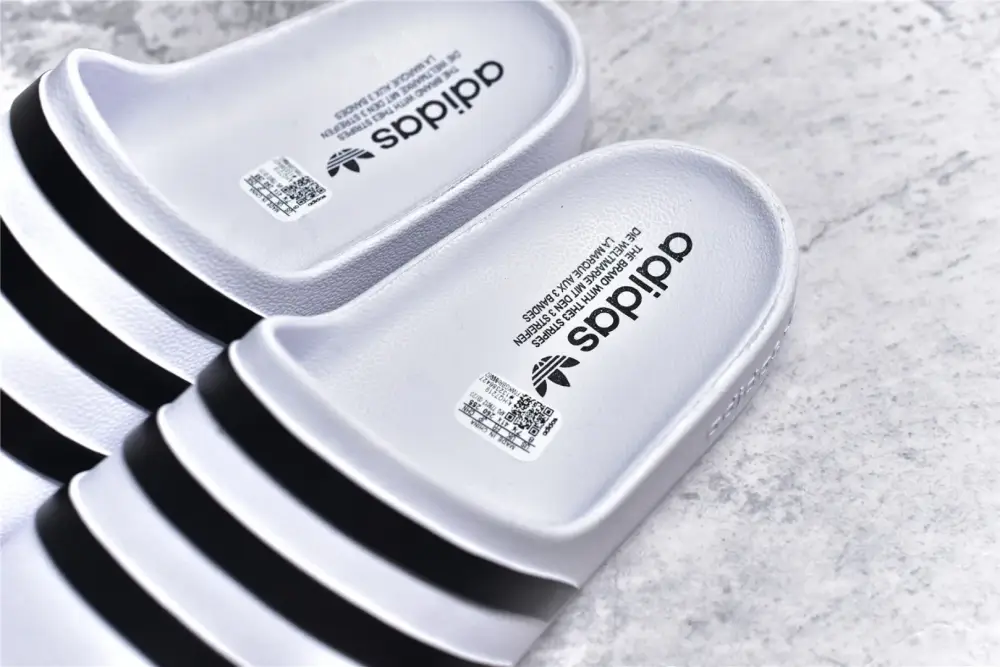 Chic Adidas Originals adilette White Black Slides – Adidas Sneakers 467 