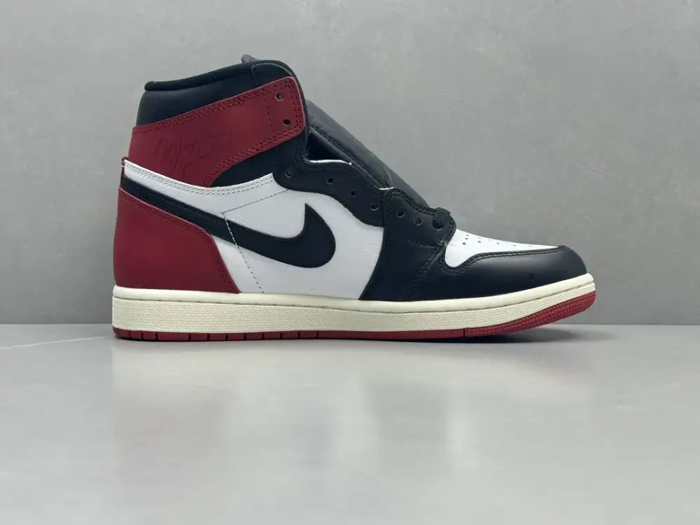Air Jordan 1 High OG 'Black Toe' – Black White Red, Authentic Style, Best Sneakers, Top , Sizes 36-47 Including Half Sizes Effortless 1275  EDA13