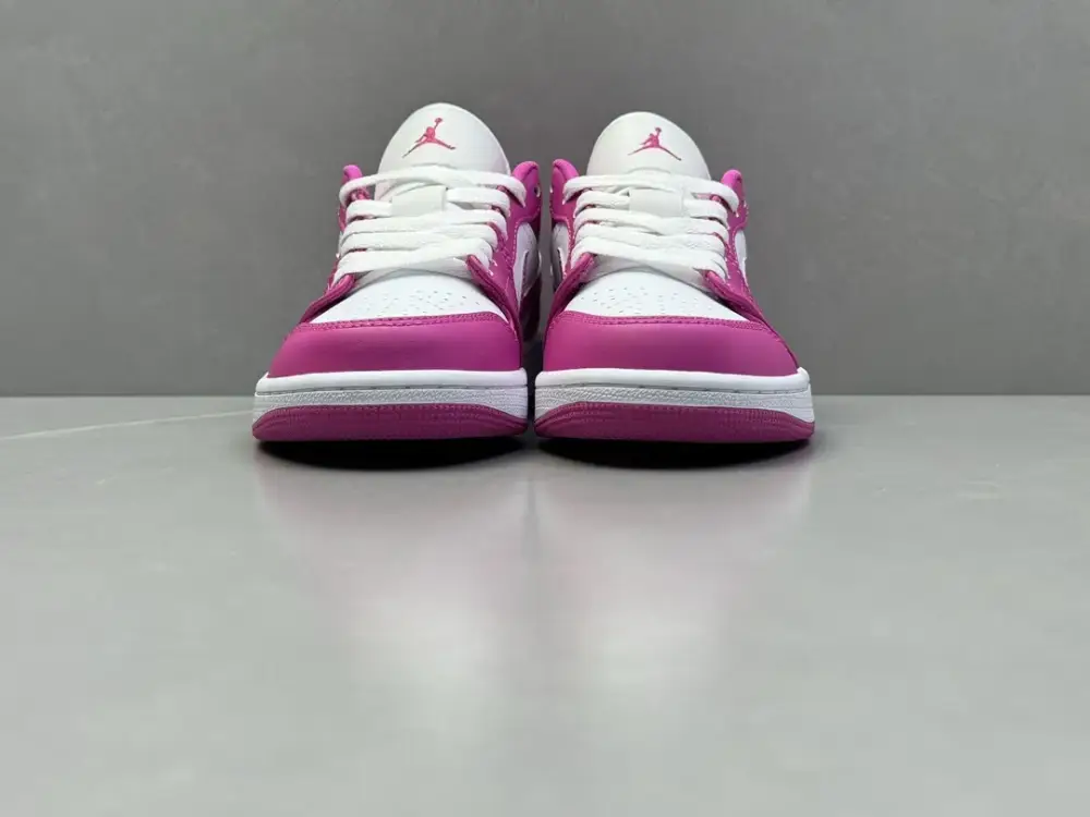ChunYuan 210 AJ1 Low-Top Sneakers, Apple Red, Authentic Version, Best Sneakers, Nike , Size 36-40 (Including Half Sizes Functional 1272 