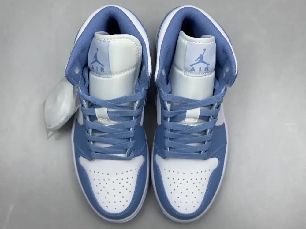 Stretchable ChunYuan 230 AJ1 Zhongbang Pure Version – University Blue Mid-Top , Top-Quality Nike Sneakers, Sizes 36-46 (Including Half Sizes 1305 