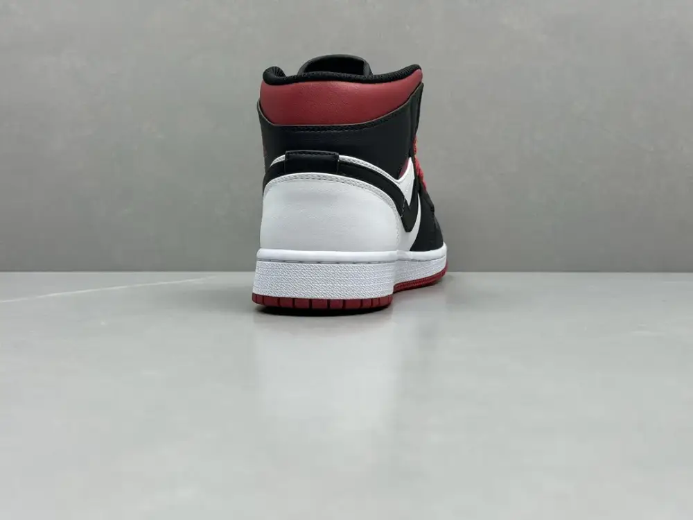 StreetReady ChunYuan 230 AJ1 Zhongbang Pure Version Black White Red High-Top – Best Sneakers for Sale (Size 36- 1306 