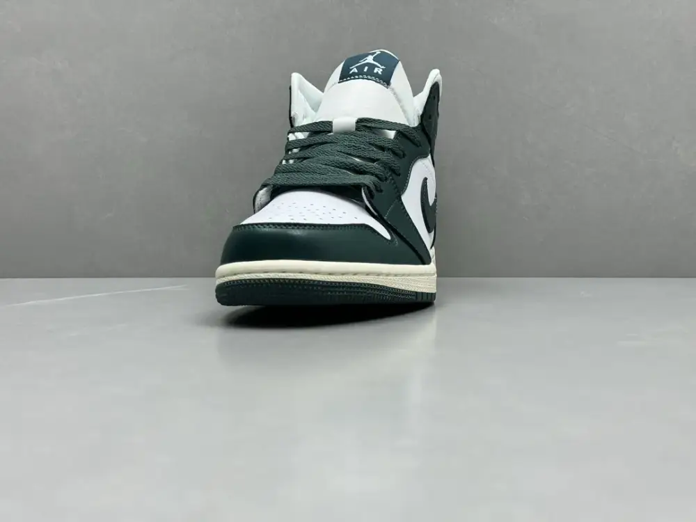 Colorful ChunYuan 230 AJ1 Zhongbang Pure Version Green White Basketball , Top , Best Sneakers, Size 36-46 (Including Half Sizes 1290 