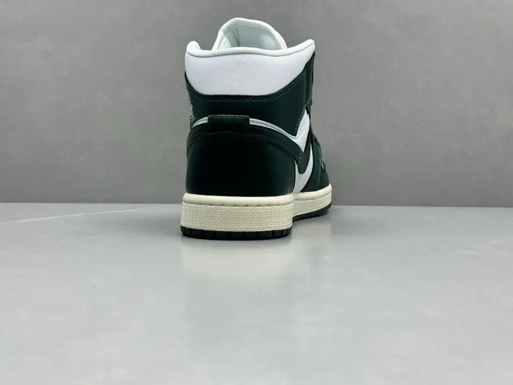 Colorful ChunYuan 230 AJ1 Zhongbang Pure Version Green White Basketball , Top , Best Sneakers, Size 36-46 (Including Half Sizes 1290 