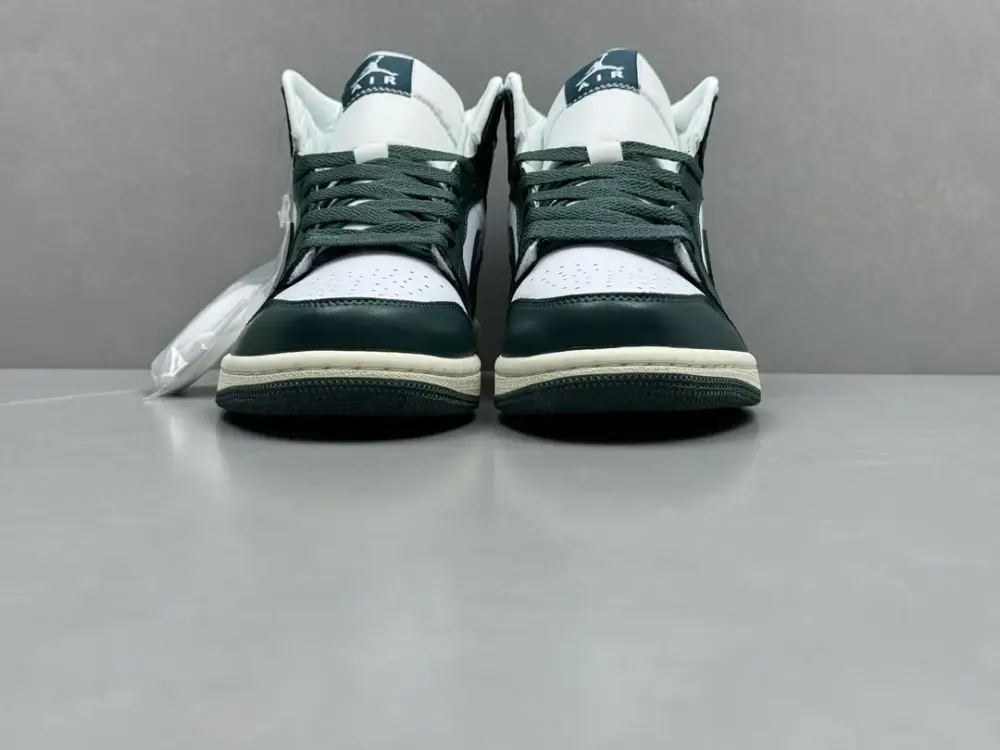 Colorful ChunYuan 230 AJ1 Zhongbang Pure Version Green White Basketball , Top , Best Sneakers, Size 36-46 (Including Half Sizes 1290 