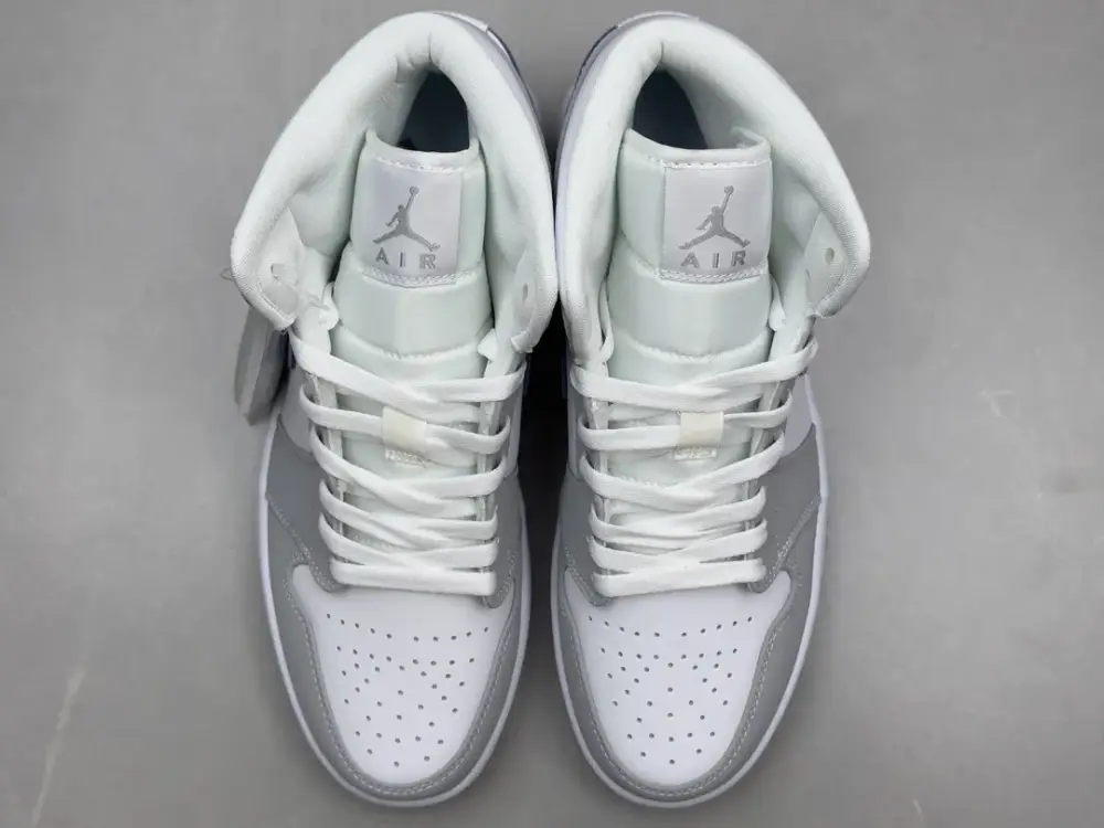 RelaxedFit ChunYuan 230 AJ1 Zhongbang Pure Version Ice Blue High-Top Sneakers – Best Sneakers & Nike – Size 36-46 (Including Half Sizes 1318 