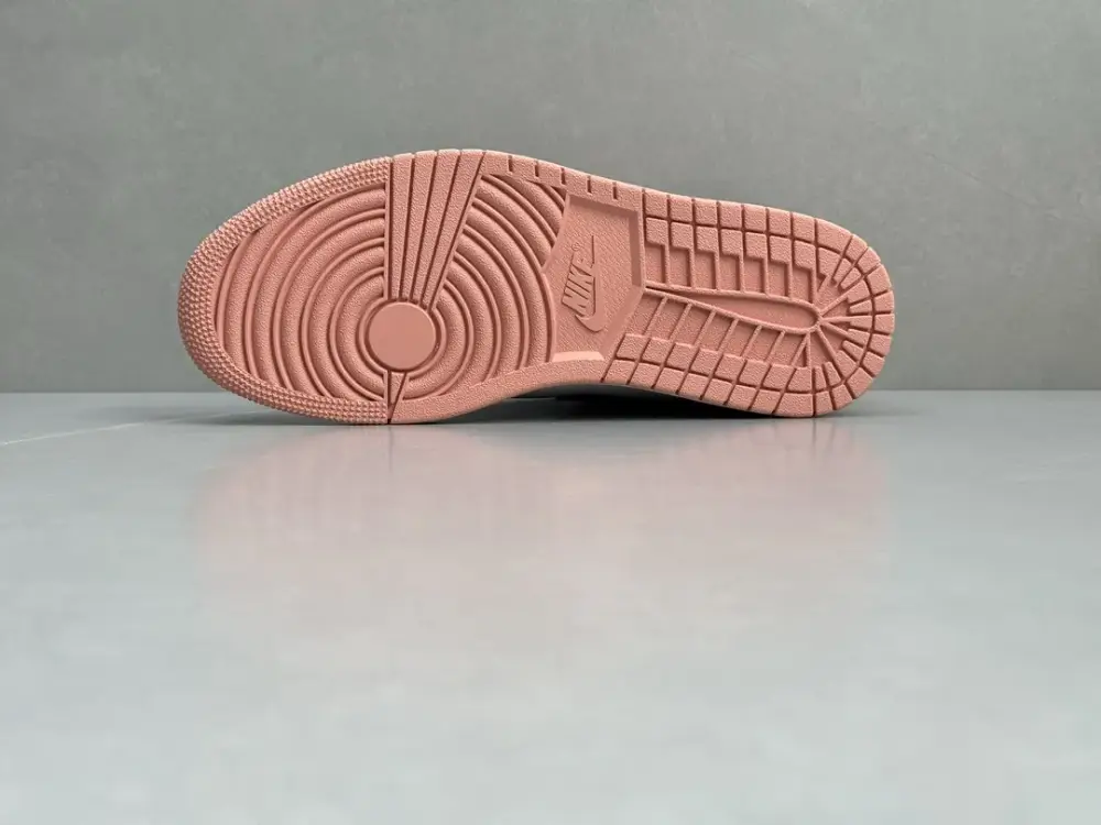 Practical ChunYuan 230 AJ1 Zhongbang Pure Version Pink High-Top Sneakers, Top , Best Sneakers, Size 36-46 (Including Half Sizes 1323 