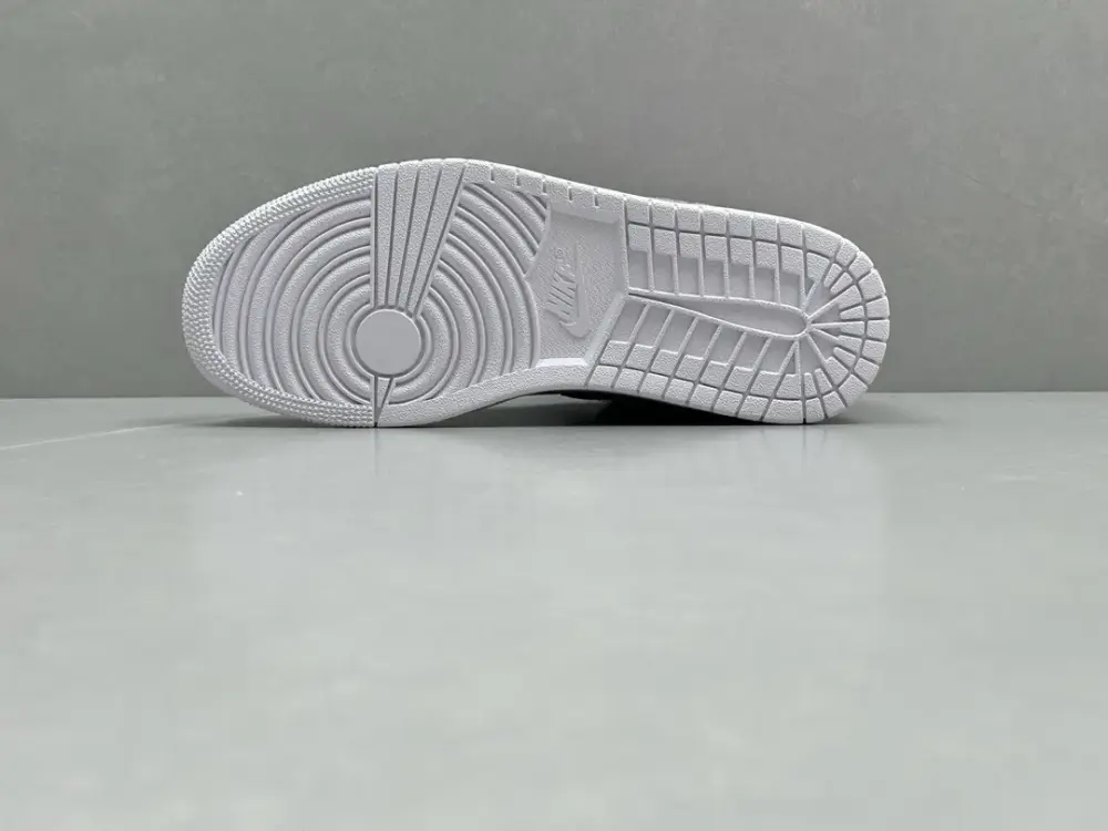 FashionForward ChunYuan 230 AJ1 Zhongbang Pure Version White Purple Basketball , Top , Best Sneakers, Sizes 36-46 (Including Half Sizes 1303 