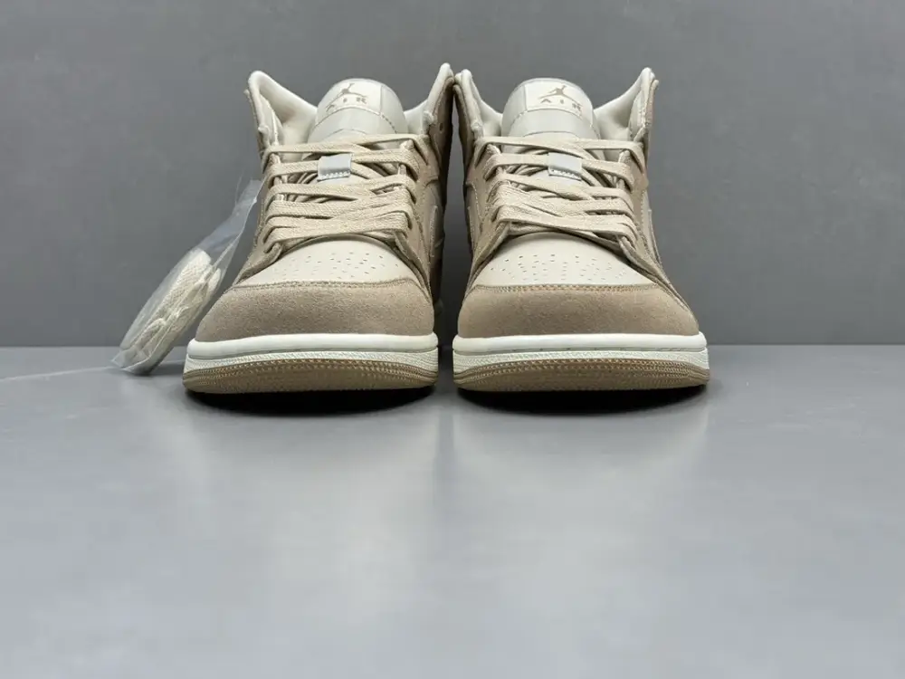 ChunYuan AJ1 Zhongbang Pure Version Light Brown Basketball , Top , Best Sneakers, Size 36-46 (Including Half Sizes Resilient 1334 