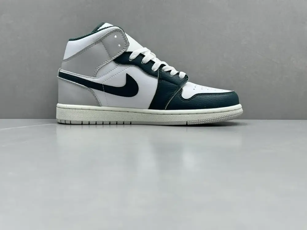 ChunYuan AJ1 Zhongbang Pure Version White Grey Green Basketball , Top , Best Sneakers, Size 36-46 (Including Half Sizes Bold 1325 