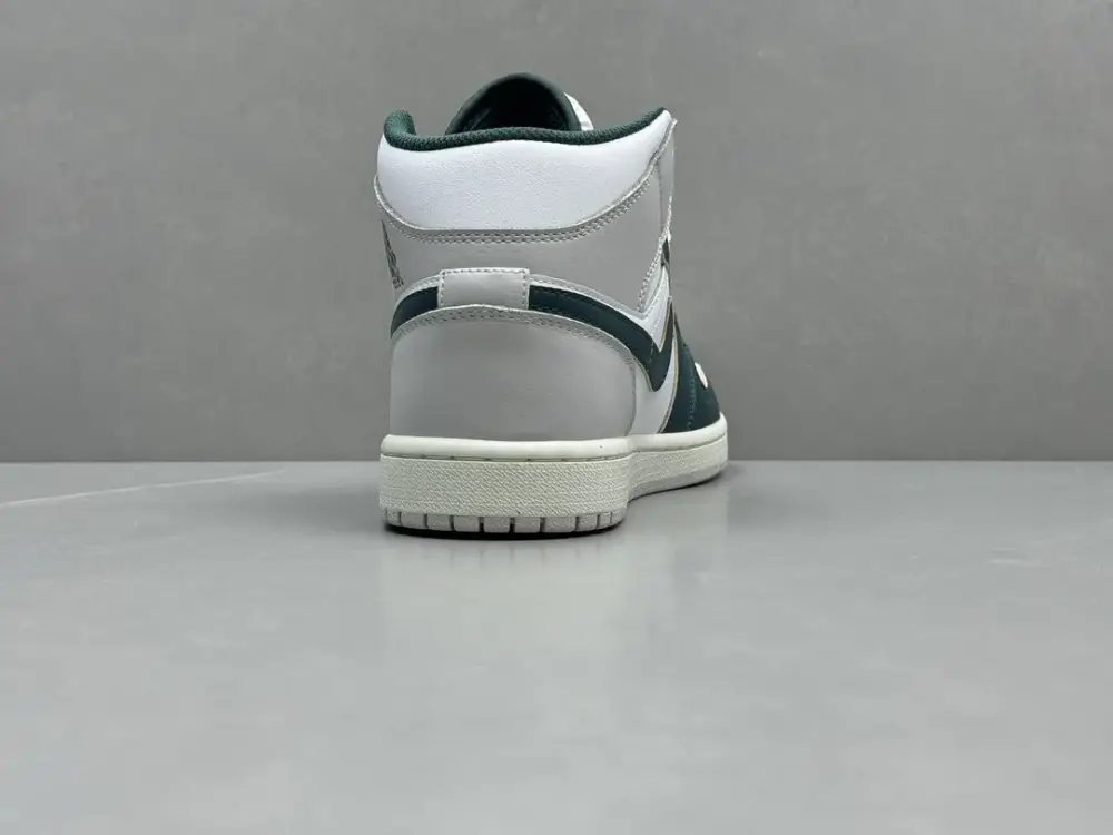 ChunYuan AJ1 Zhongbang Pure Version White Grey Green Basketball , Top , Best Sneakers, Size 36-46 (Including Half Sizes Bold 1325 