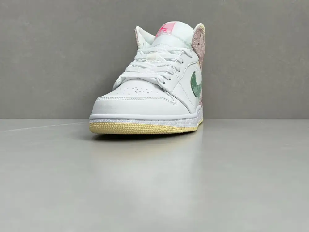 ChunYuan AJ1 Zhongbang Pure White Pink High-Top – Best Sneakers for Sale (Size 36-43 including half sizes OdorResistant 1326 