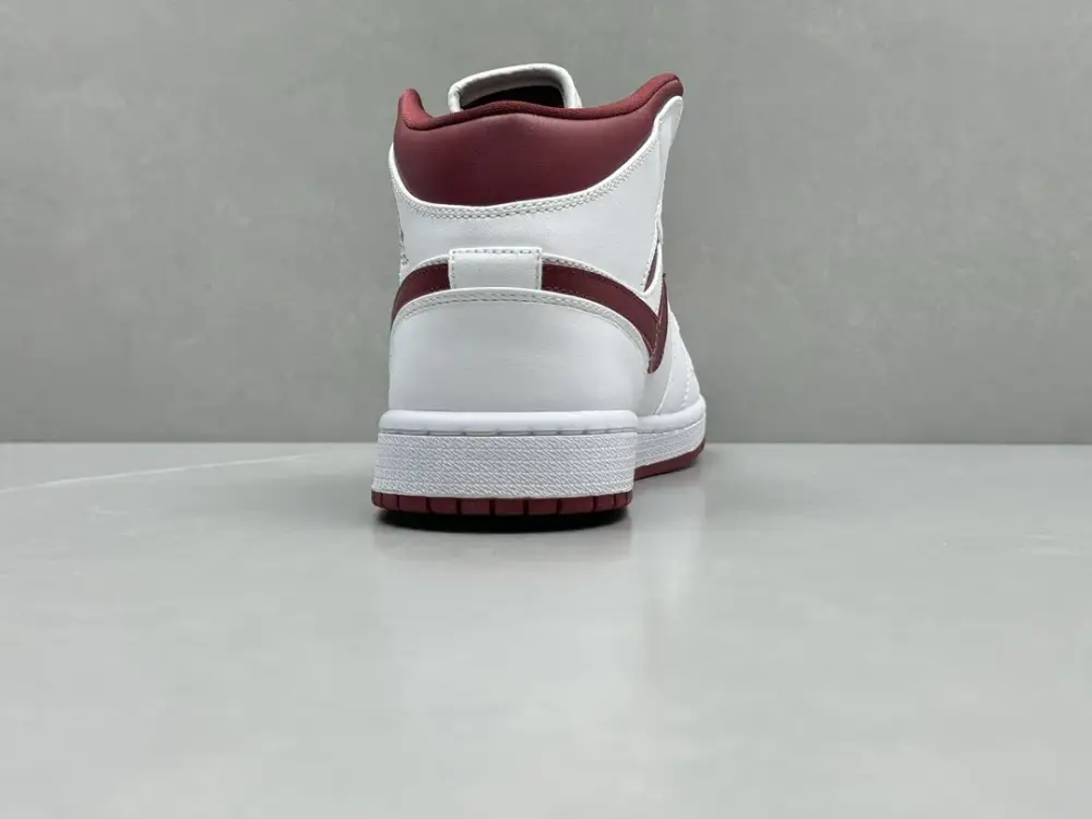 ChunYuan AJ1 Zhongbang White Red Version Basketball , Top , Best Sneakers, Size 36-46 (Including Half Sizes ModernLook 1327 