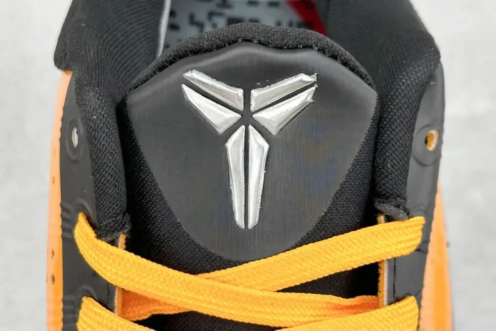 Lightweight NK Zoom Kobe 5 Collaboration – Yellow Black – Authentic Nike Sneakers 1458 