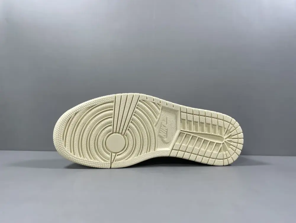 FastDry Nike AJ1 Low Deconstructed – Light Cream White 1235 