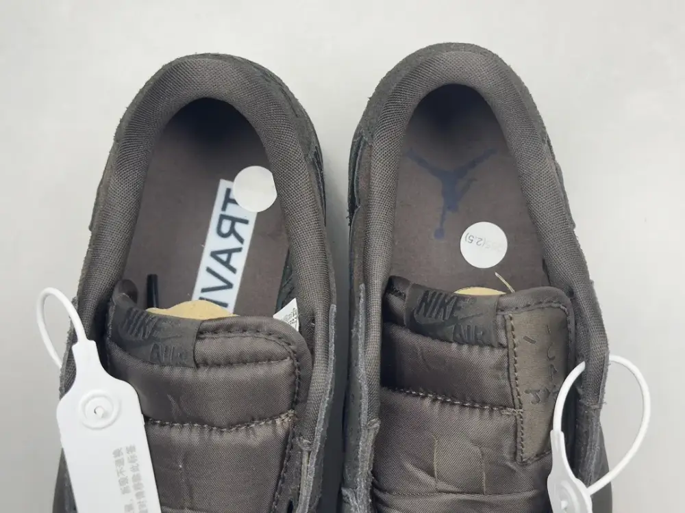 Cozy Nike AJ1 Low Swoosh Collaboration – Black Coffee – Top – Nike – Sizes 36-47 (Including Half Sizes 1270 
