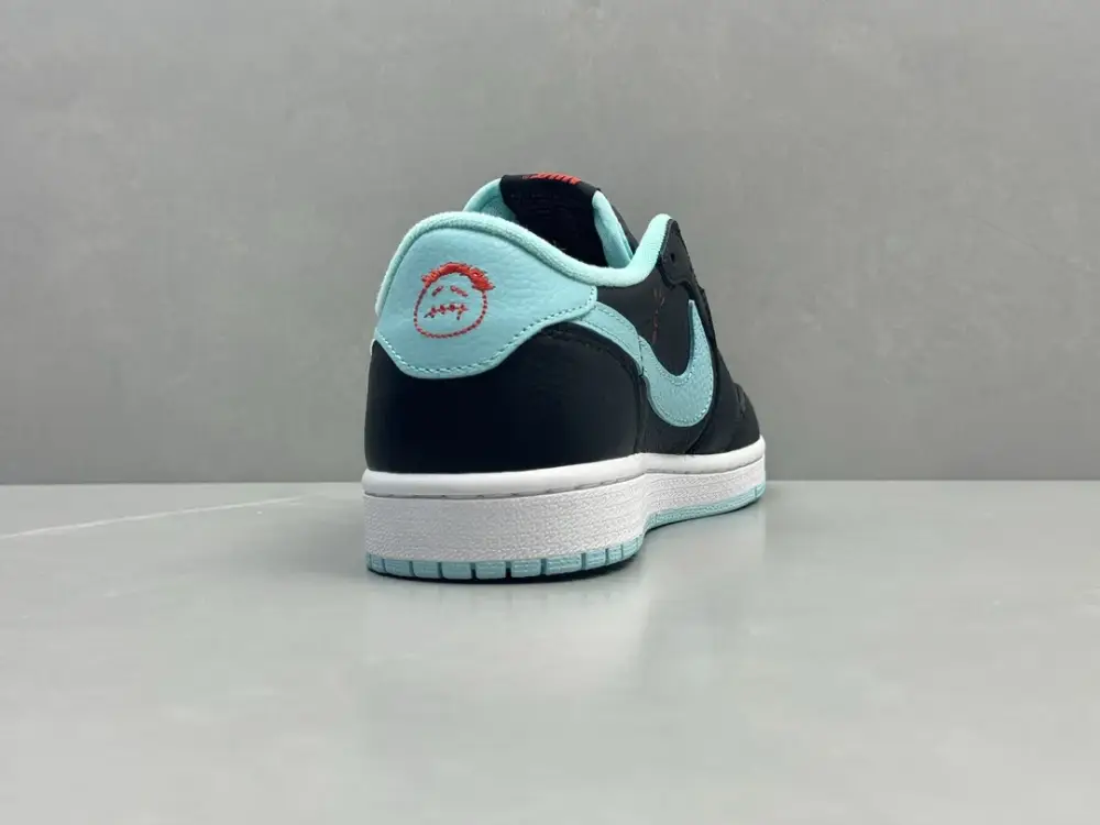 Nike AJ1 Low Travis Scott x Fragment Black Blue – Nikes – Sizes 36- Effortless 1246 