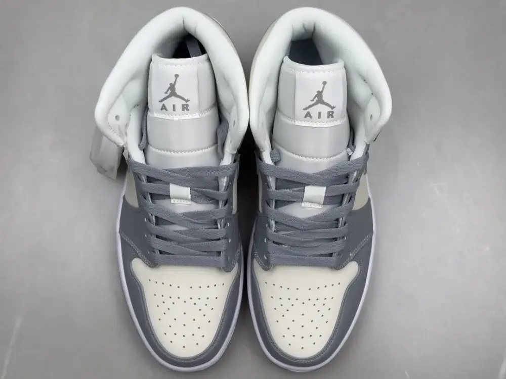 Fashionable Nike AJ1 Mid Grey White Basketball – Nike Sneakers – Sizes 36-46 (Including Half Sizes 1228 