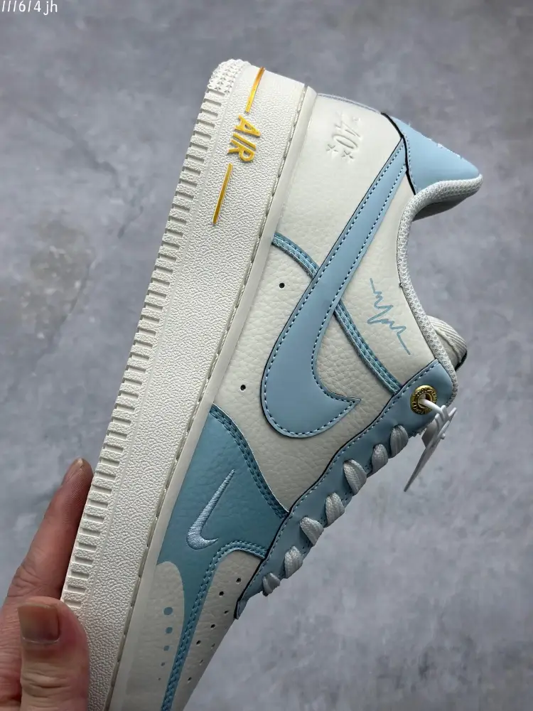 Nike Air Force 1 '07 Low 