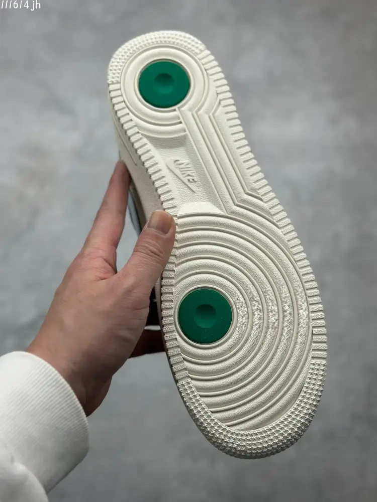 Nike Air Force 1 '07 Low 