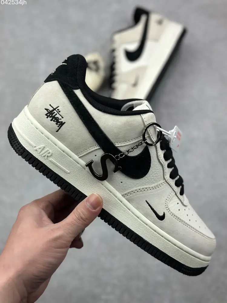 MoistureWicking Nike Air Force 1 '07 Low x Stussy – Light Grey Black 'Pig Suede' – Limited Edition Best Sneakers 1000 