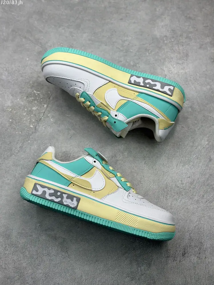 ZipUp Nike Air Force 1 Fontanka 