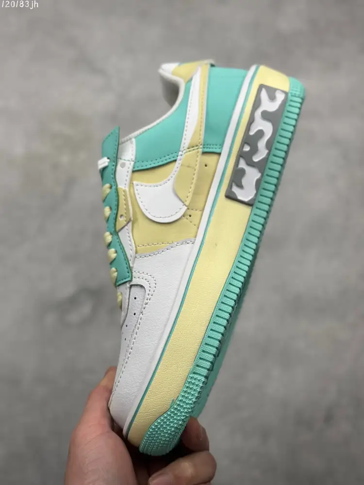 ZipUp Nike Air Force 1 Fontanka 