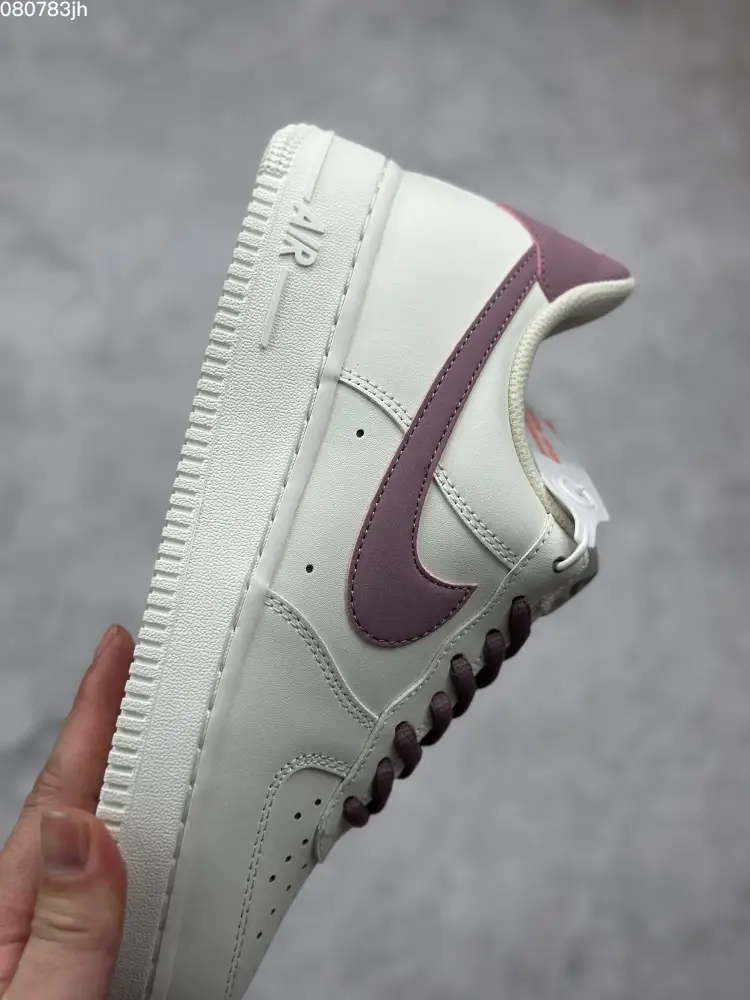 Nike Air Force 1 Low '07 