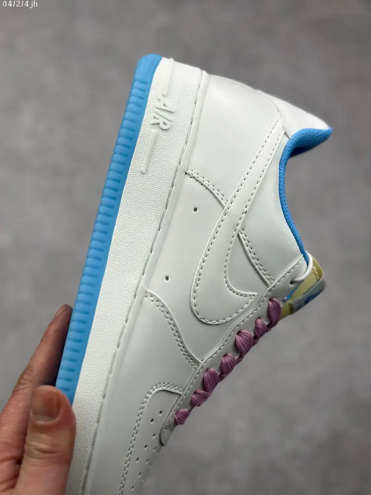 DailyWear Nike Air Force 1 Low '07 
