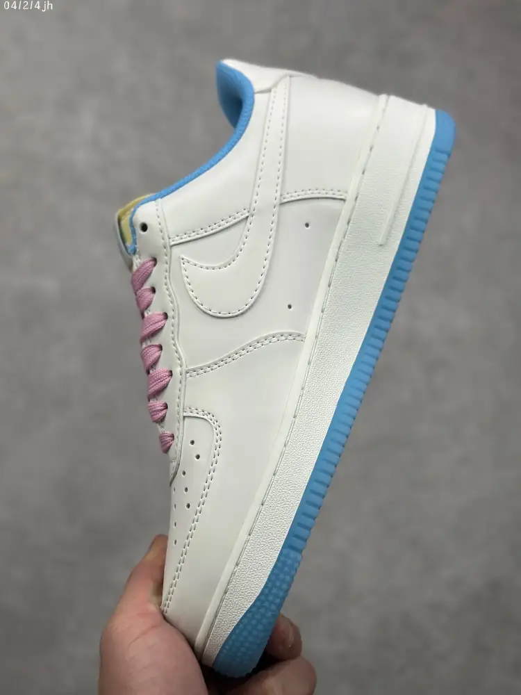 DailyWear Nike Air Force 1 Low '07 