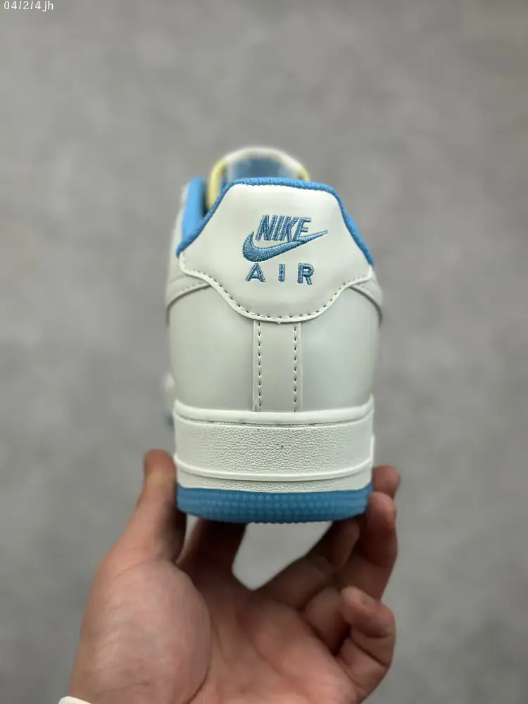 DailyWear Nike Air Force 1 Low '07 