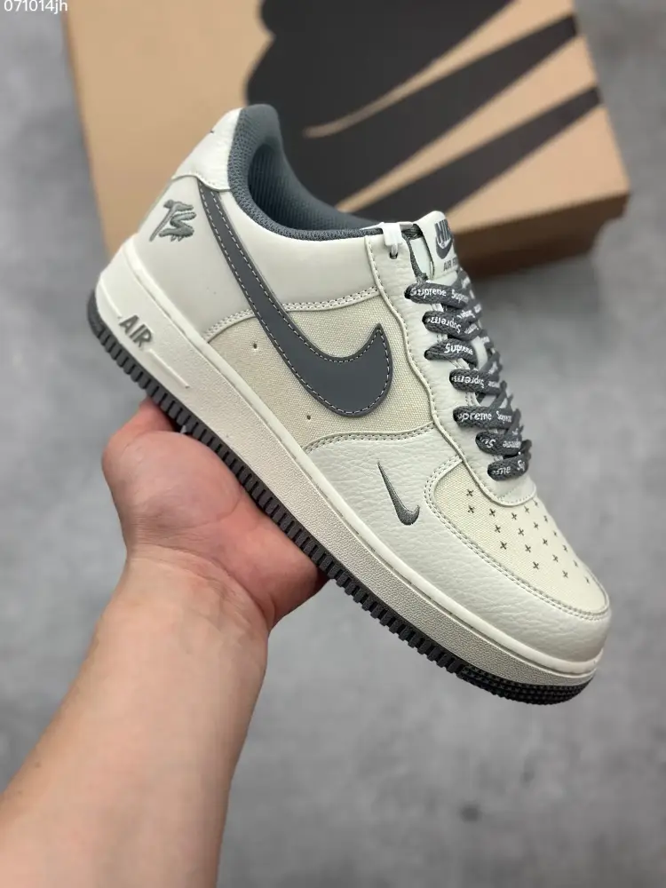 Sophisticated Nike Air Force 1 Low '07 