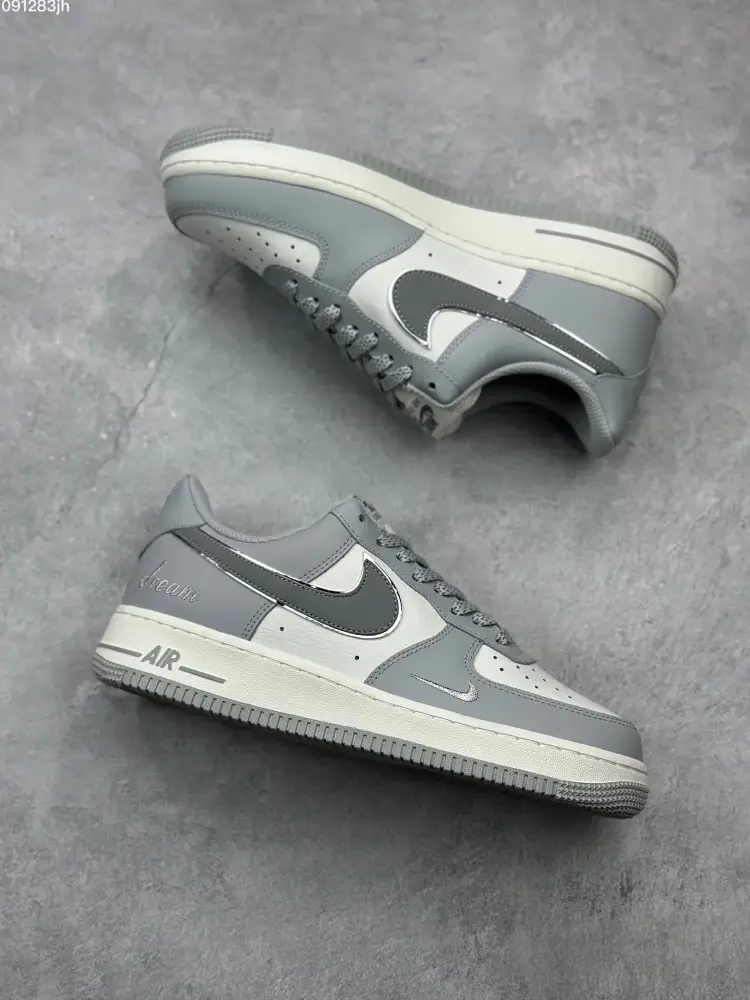 RelaxedFit Nike Air Force 1 Low '07 